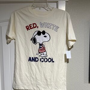 Peanuts Snoopy T-Shirt - Cream with Patriotic Design